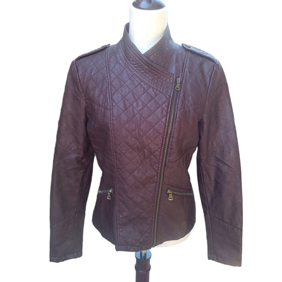 Guess Jackets & Blazers - 𝅺guess Faux Leather Jacket Size M